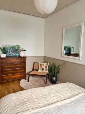 Mysigt skandinaviskt familjehem nära natur & stad - Bild 11