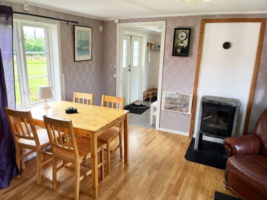 Stuga på Öland med betande får ISE04033 - Bild 7