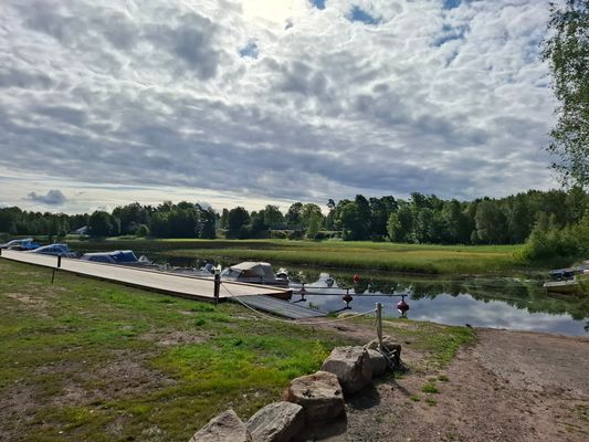 Mysig och nyrenoverad stuga vid sjön Bolmen - Bild 34