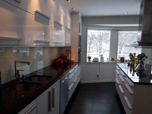 Bild 4 på Modern villa med pool!