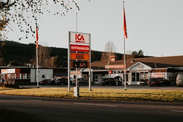 Charmigt fritidshus i skogsbrynet - Bild 20