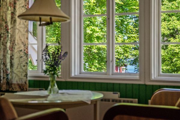 Rum 25 – mysigt stugrum direkt vid vattnet - Bild 10