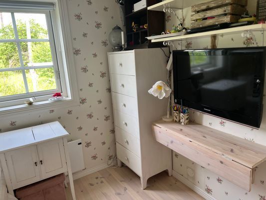 Charmig stuga med stor altan nära Tofta Strand - Bild 10