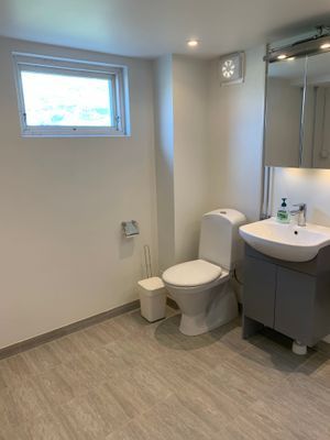 Fräsch stuga med utsikt, nära både hav och skog - Bild 19