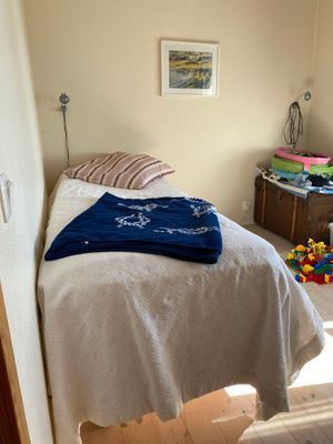 Hemtrevligt boende mitt på ön - Bild 9