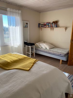 Hemtrevligt boende mitt på ön - Bild 11