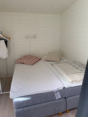 Hemtrevligt boende mitt på ön - Bild 8