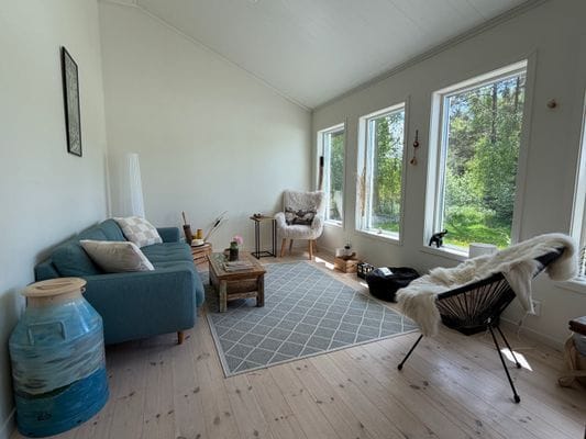 Mysigt semesterhus nära Dalälven i Hedesunda