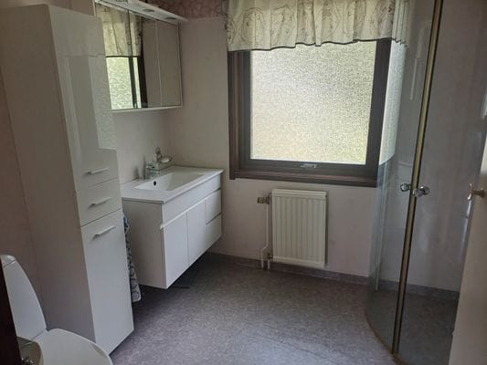 Fridfullt läge med närhet till natur och hav - Bild 14
