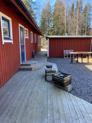 Hemtrevligt boende mitt på ön - Bild 22