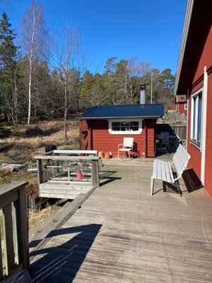 Hemtrevligt boende mitt på ön - Bild 20