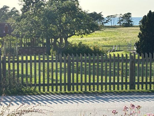 Sjönära sommarhus utanför Visby - Bild 37