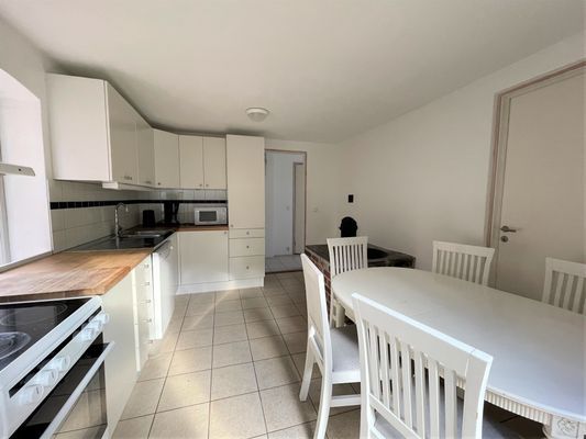 Fint gårdshus med 6 bäddar vid Malen i Båstad