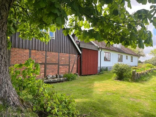 Skogsnära ferieboende på Linderödsåsen