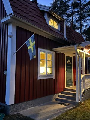 Bild 4 på Mysig röd/vit stuga i småland