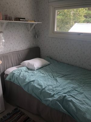 Fräscht och modernt fritidshus nära bad och natur - Bild 19