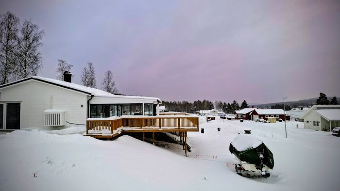 Modern Stuga med sjöutsikt, spa anläggning - Bild 52