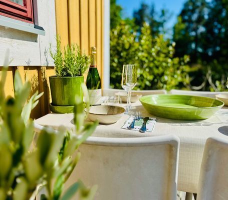 Bild 4 på Topprenoverat med privat brygga på gård i Sörmland