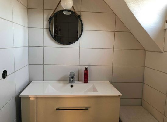 Stor villa med centralt avskilt läge i Borgholm - Bild 24