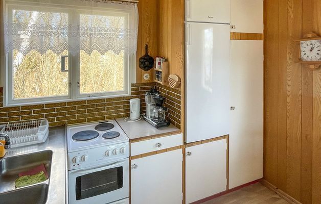 Sommarstuga med strandtomt. - Bild 7