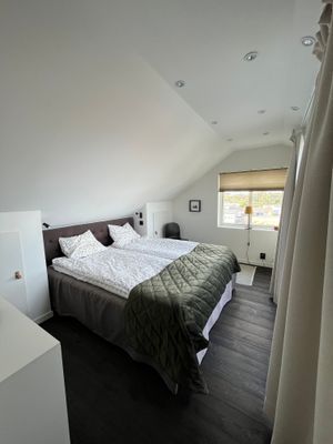 Villa med havsutsikt mitt i stan - Bild 12