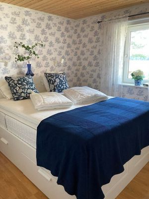 Bild 4 på Modern stuga för 6 personer precis vid sjön Virén