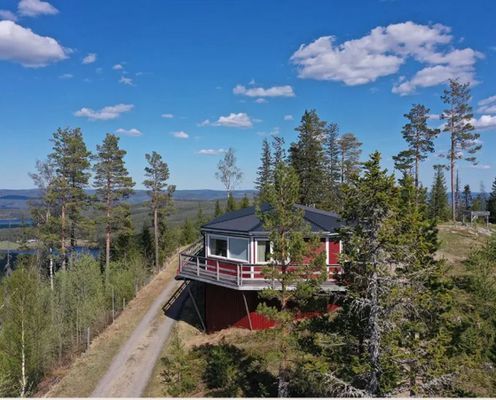 Villa vid vattnet med egen brygga och panoramautsi - Bild 39