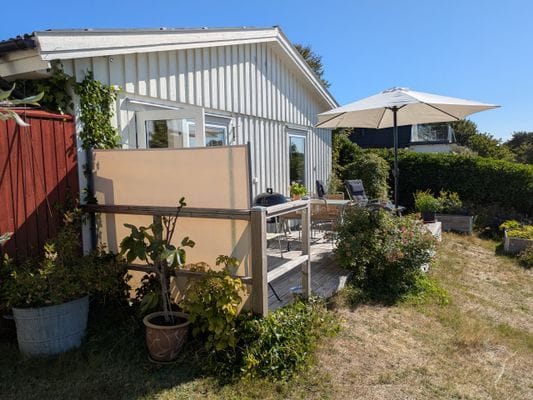 Bild 3 på 200m från havet i nyrenoverat gästhus.