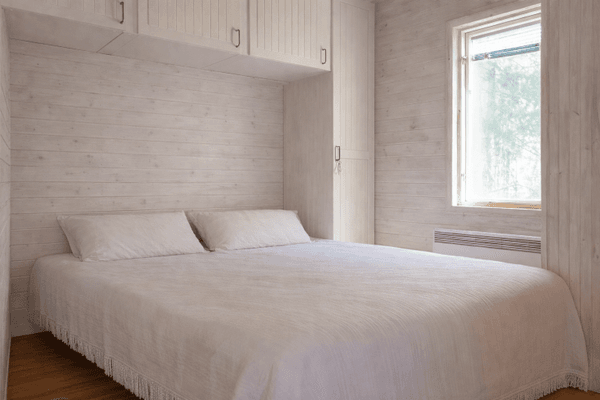 Privat sjötomt med egen brygga i sydväst - två hus - Bild 9