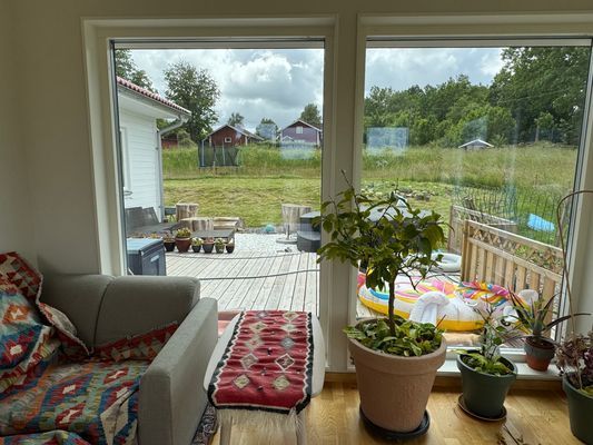 Inglasad uterum och uteplats