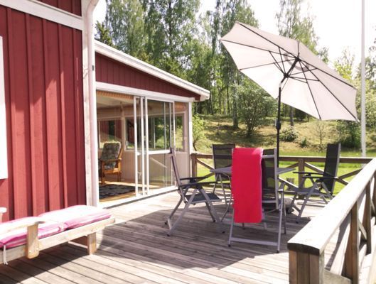 Hyr denna stuga i  på 140 m². 12 sängplatser. Från 26 140 kr per vecka. Se bilder och tillgänglighet här.