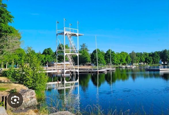 En idyllisk tillflykts plats vid sjön - Bild 55