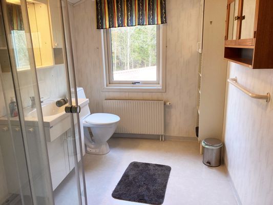 Semesterhus med 300 m till sjöstrand |SE07003 - Bild 21