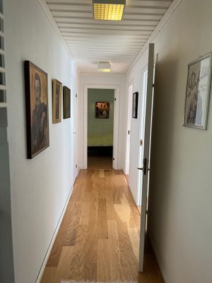 Generös enplansvilla med bad, fiske och skog - Bild 11