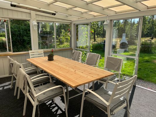 Generös enplansvilla med bad, fiske och skog - Bild 16