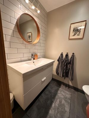 Trevlig lägenhet med bästa ski in/out läget - Bild 9