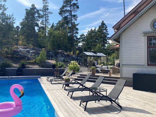 Lillsved Värmdö. Grosshandlarvilla på stor sjötomt - Bild 8