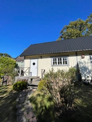Mysig stuga på Hästö