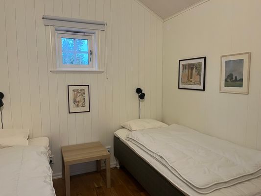 Sovrum 2 med 2 bäddar