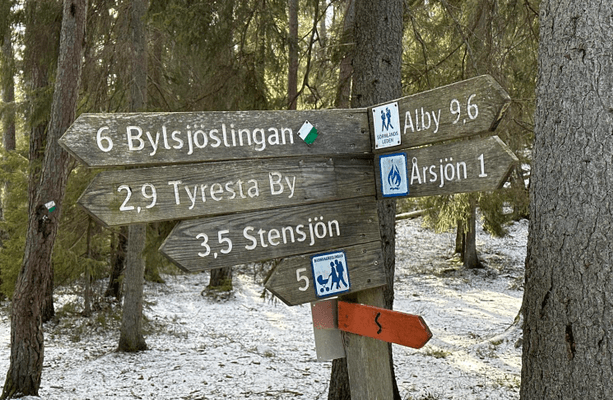 Mysig sjönära stuga intill naturreservat - Bild 39