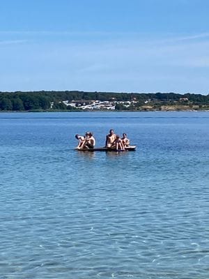 8 bädds stuga i lummig naturskön omgivning