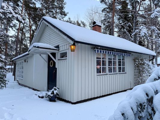 Modernt hus 100kvm havsnära i Grisslehamn - Bild 11