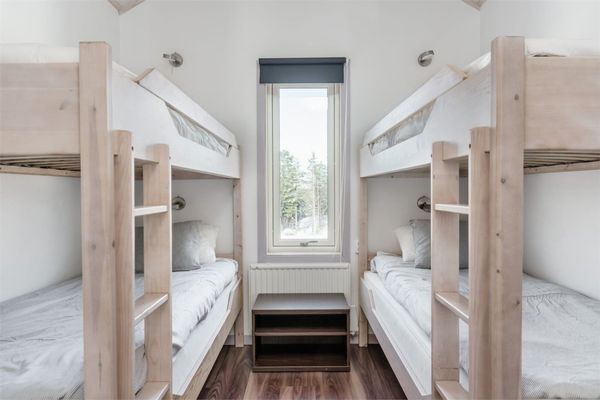 12bäddars stuga i kläppen med jacuzzi - Bild 18