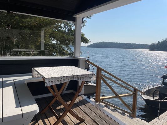 Rådalen Malma Värmdö. Strandtomt med brygga, bastu