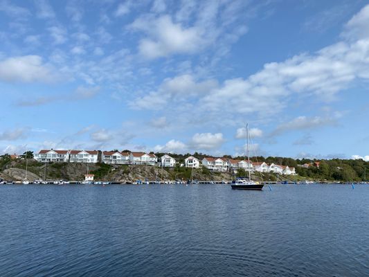 Toppskick i söderläge vid havet