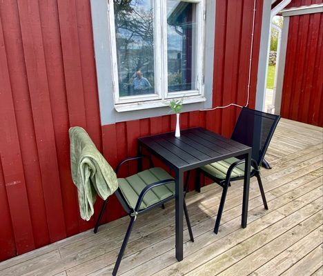 Gäststuga med havsutsikt - 100 m från vattnet - Bild 8