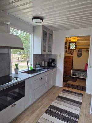 Sjönära avkoppling intill skogsbrynet - Bild 7