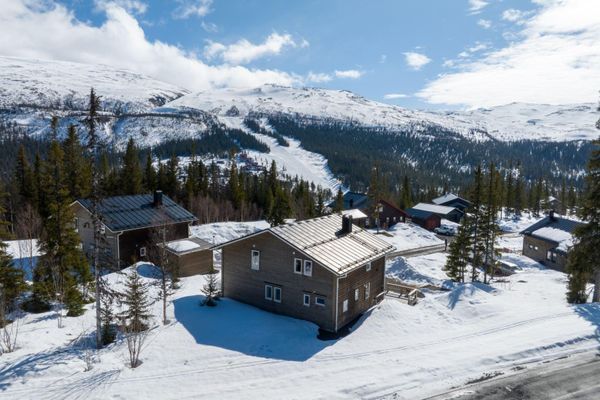 Mysig fjällstuga med ski in/ski out i Bydalen