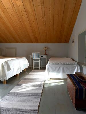 Timbra Utö. Badrocksavstånd till fin sandstrand - Bild 31