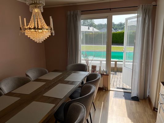 Fin villa med pool belägen i Storebro | SE05079 - Bild 13